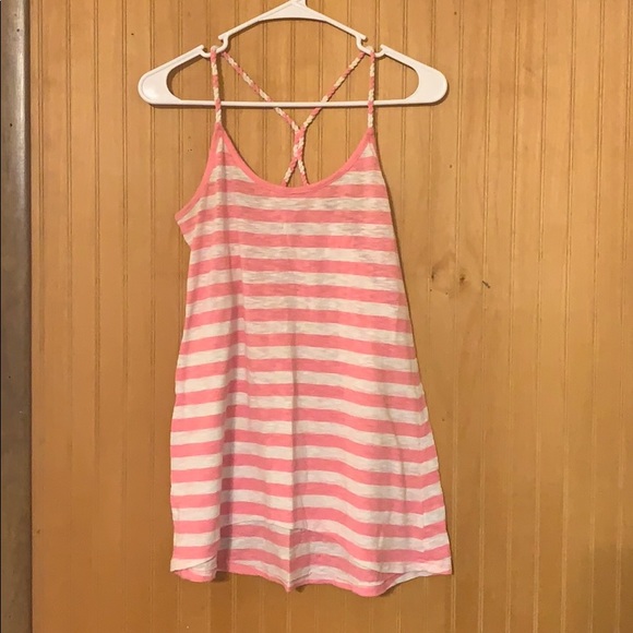 Tank top bundle - Picture 3 of 4